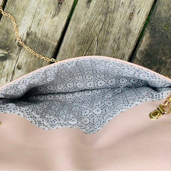 Urban Expressions Fold-Over Crossbody Bag - Picture 6 of 6